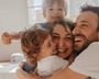Une famille remplie de gratitude